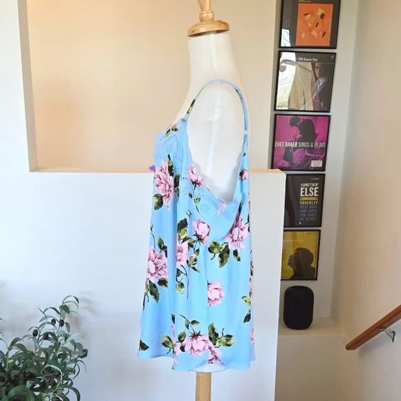🏷️TORRID Sophie Georgette Embroidered Cami Garden Blooms Size 2X - Picture 8 of 9